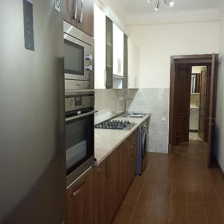 Spacious One Bedroom Apartment In The City Centre يريفان المظهر الخارجي الصورة