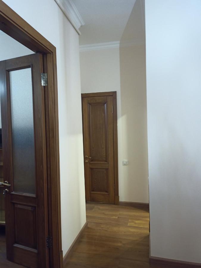 Apartment Spacious One Bedroom In The Centre *