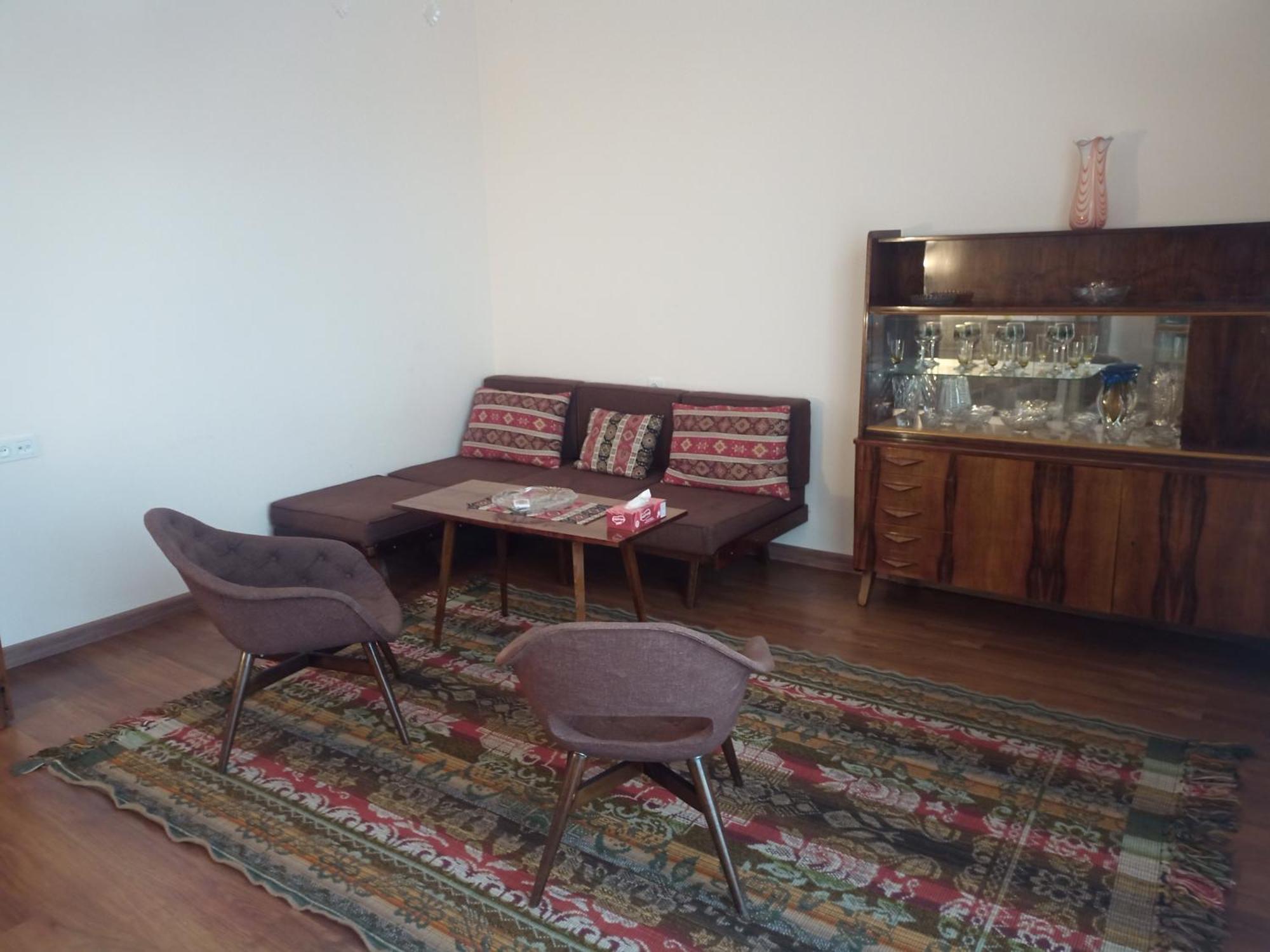 Spacious One Bedroom In The Centre